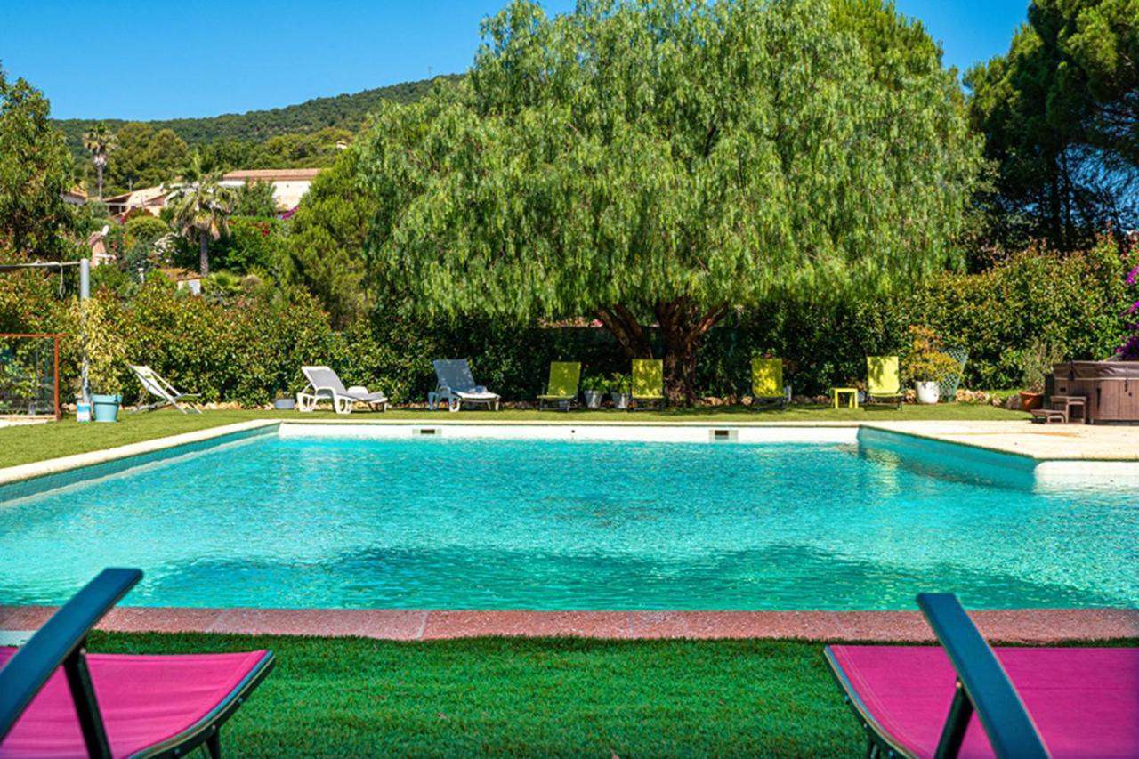 La Villa Romeo, Piscine Et Spa Sainte-Maxime Exteriör bild
