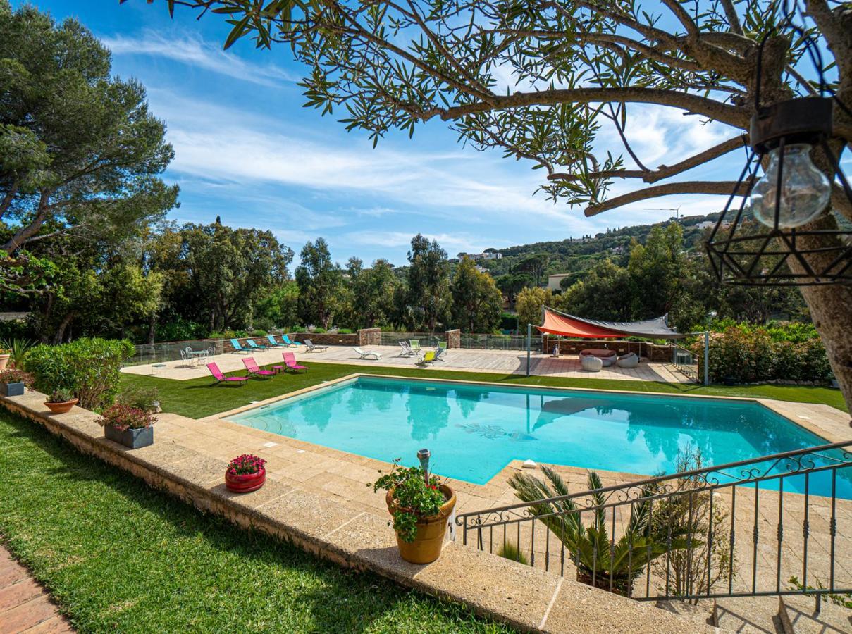 La Villa Romeo, Piscine Et Spa Sainte-Maxime Exteriör bild