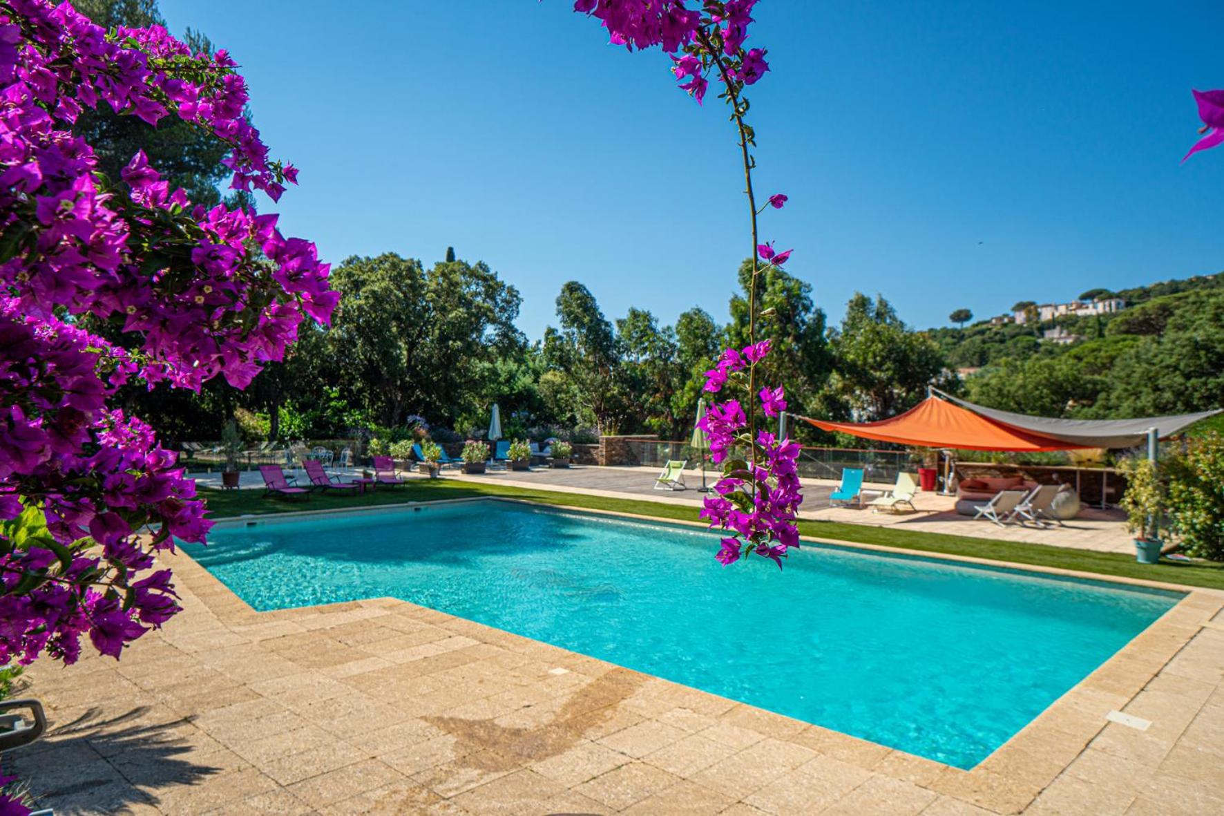 La Villa Romeo, Piscine Et Spa Sainte-Maxime Exteriör bild